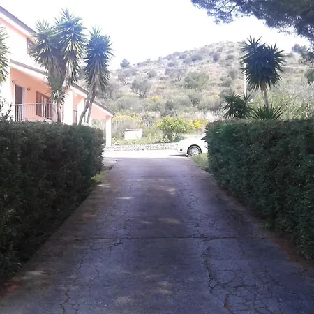 Borgo Marinaro *